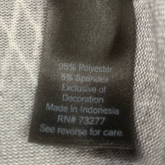 3/$20 Simply Vera Vera Wang Women’s Patterned V Neck Sweater Size Large - Picture 9 of 12